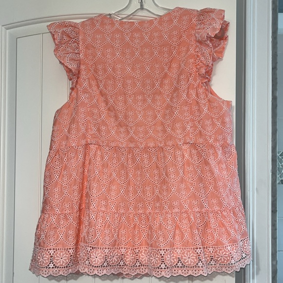 Lilly Pulitzer Keila Top. Peach hyacinth eyelet floral arch style #009558 - Picture 5 of 6